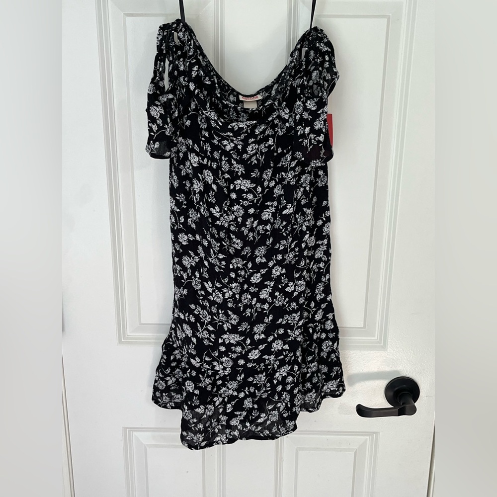 Mossimo 2-Way Shoulder Dress